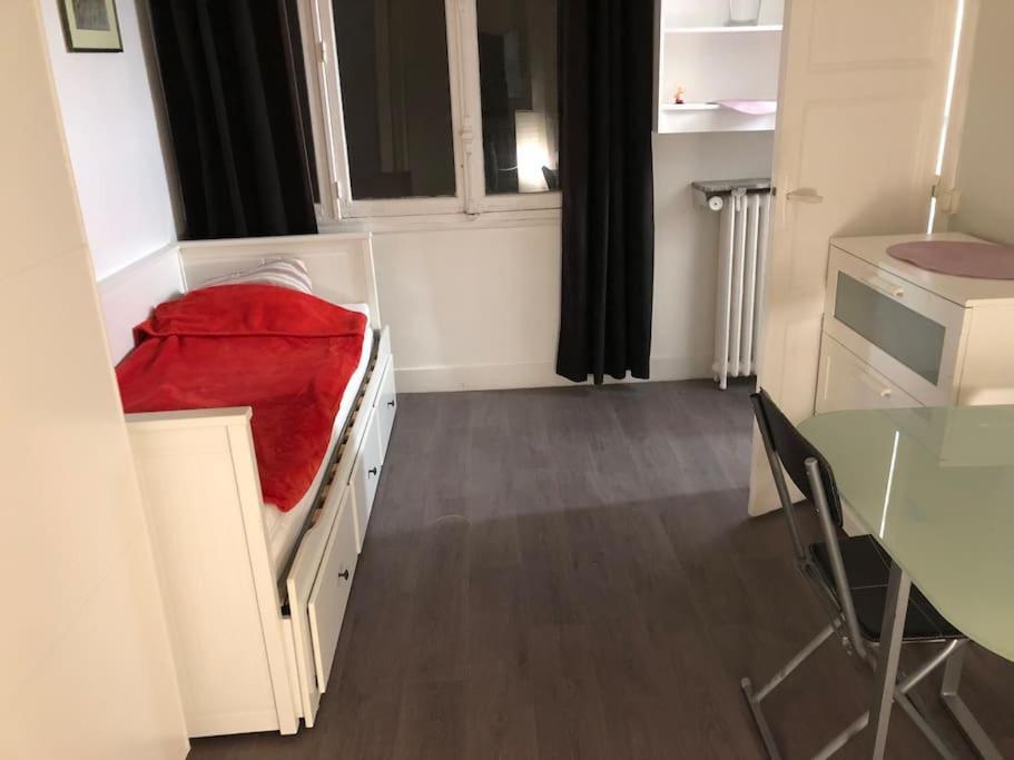 Beau Appartement,Proche De Metro Paris Exterior foto