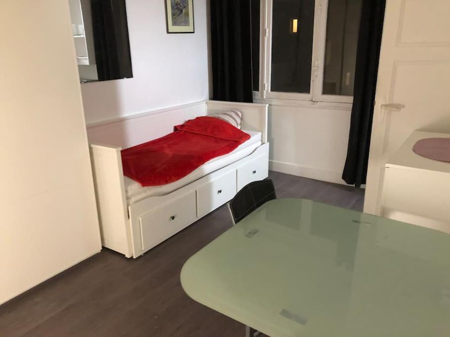Beau Appartement,Proche De Metro Paris Exterior foto