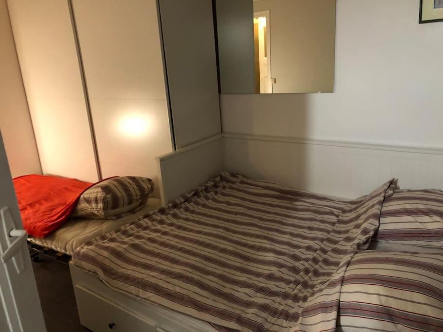 Beau Appartement,Proche De Metro Paris Exterior foto